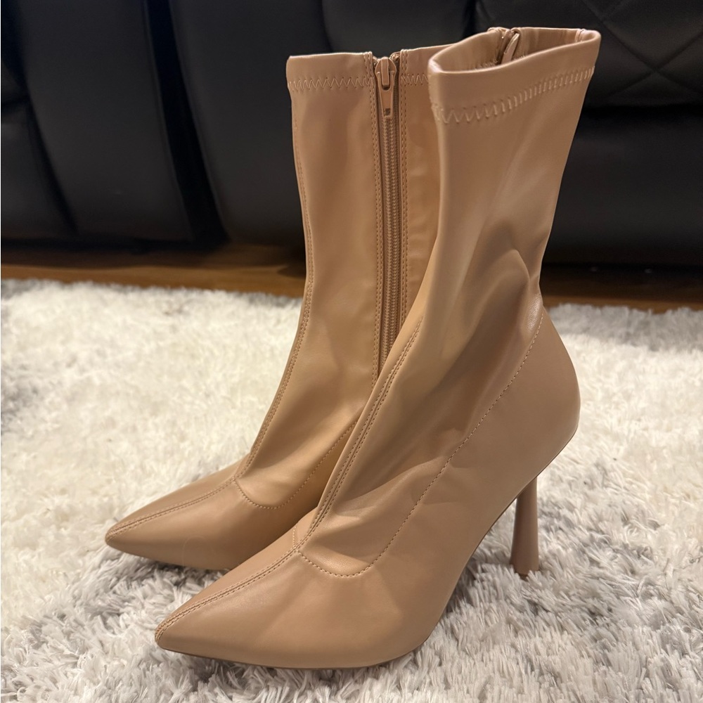 Beige/tan bootie heels